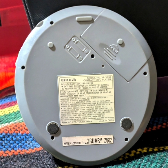 Vintage Aiwa CD/R RW Compact Disc Player | XP-V731 | Tested | Good Condition - Picture 3 of 7